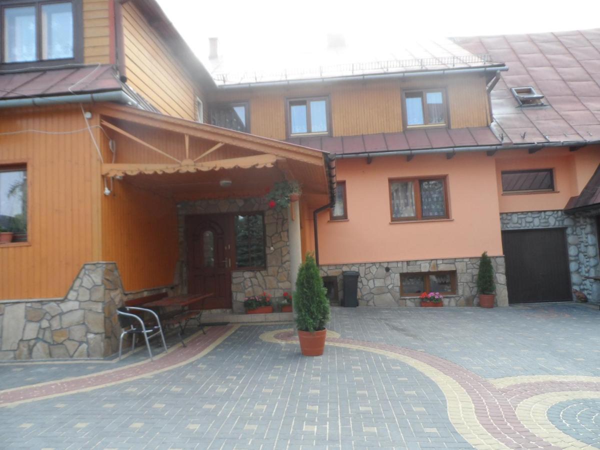 Gorolik U Kwietniow-Centrum Bukowiny- Mozliwosc Wyzywienia ブコビナ・タトシャンスカ エクステリア 写真